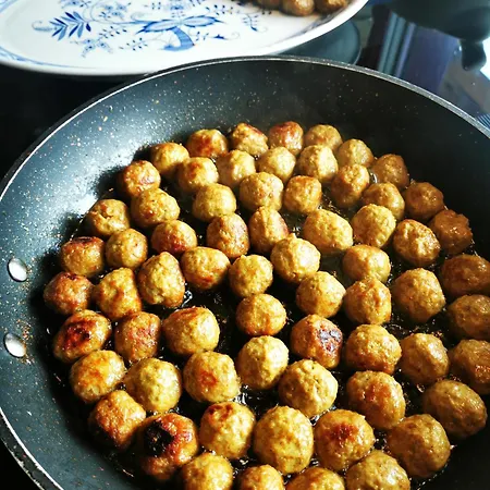 Merikotka - A Cozy Wooden Cottage, Slovenia בקתה Braslovce