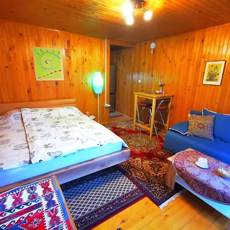 شاليه Merikotka - A Cozy Wooden Cottage, Slovenia *