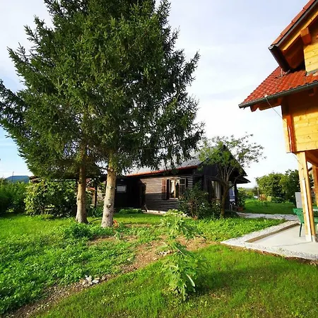 Merikotka - A Cozy Wooden Cottage, Slovenia * Braslovce