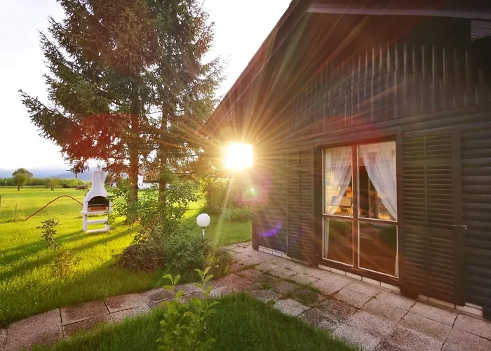 Merikotka - A Cozy Wooden Cottage, Slovenia Braslovce