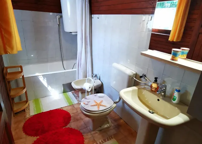 Chalet Merikotka - A Cozy Wooden Cottage, Slovenia *