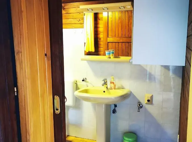 Merikotka - A Cozy Wooden Cottage, Slovenia Chalet *