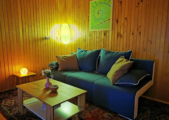 Merikotka - A Cozy Wooden Cottage, Slovenia *